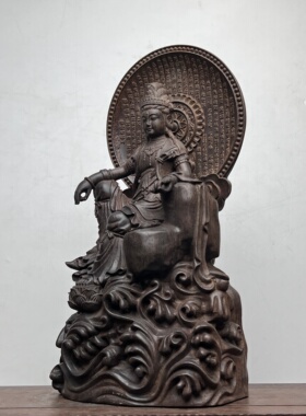 沉香木雕踏莲自在观音佛像摆件