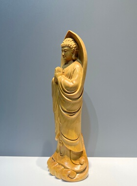 小叶黄杨木精雕合十大日如来佛像