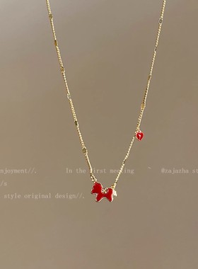 马上有钱~本命年红色小马项链女轻奢高级感锁骨链毛衣链新年配饰