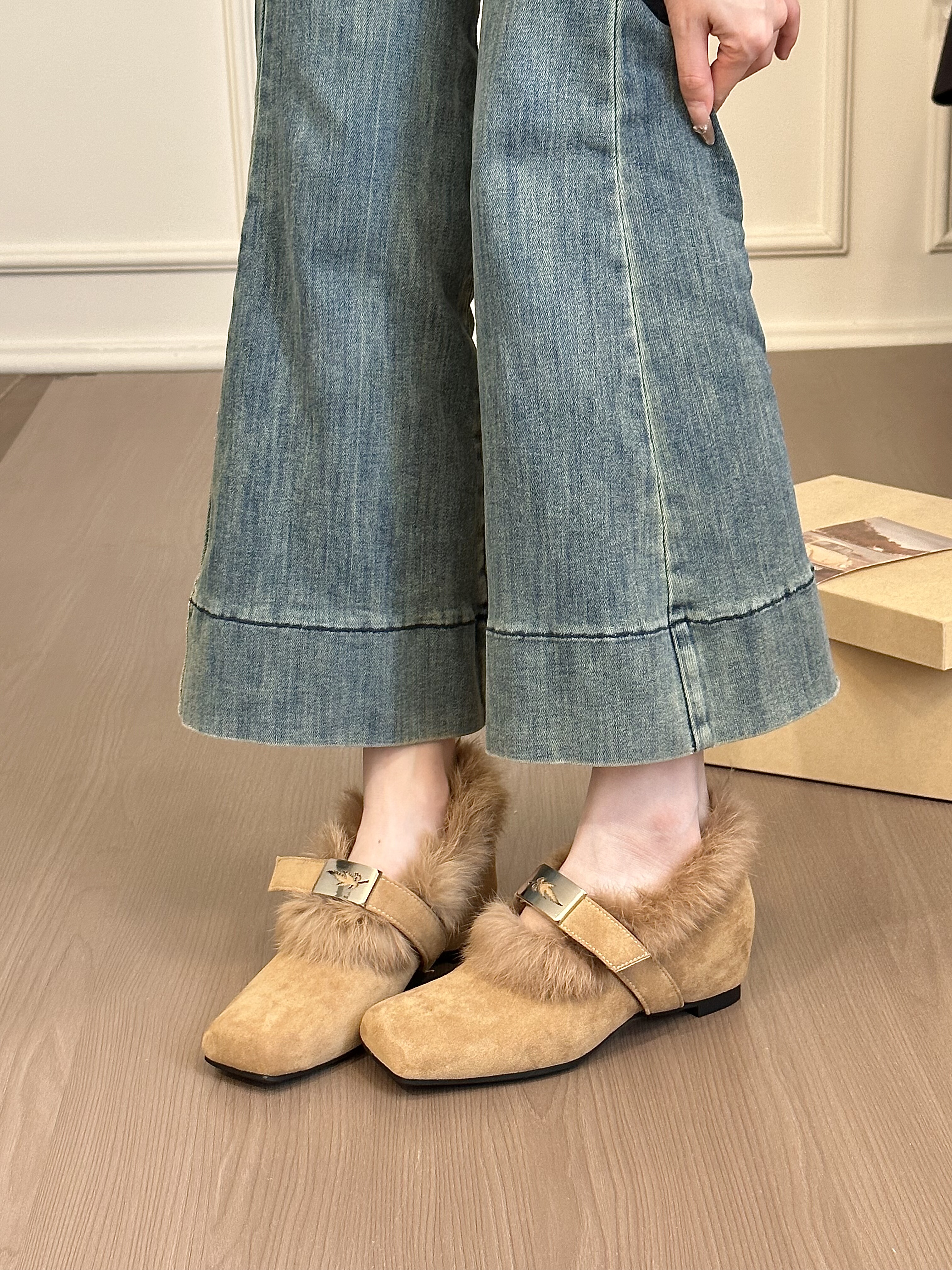 titing古早老钱风！复古绒面方头搭扣毛毛单鞋女冬加绒内增高单鞋,淘宝优惠券,粉丝福利购,淘宝优惠卷