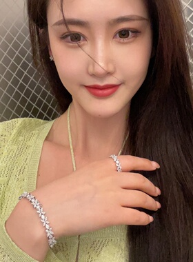 四叶草维多利亚满钻手链女纯银