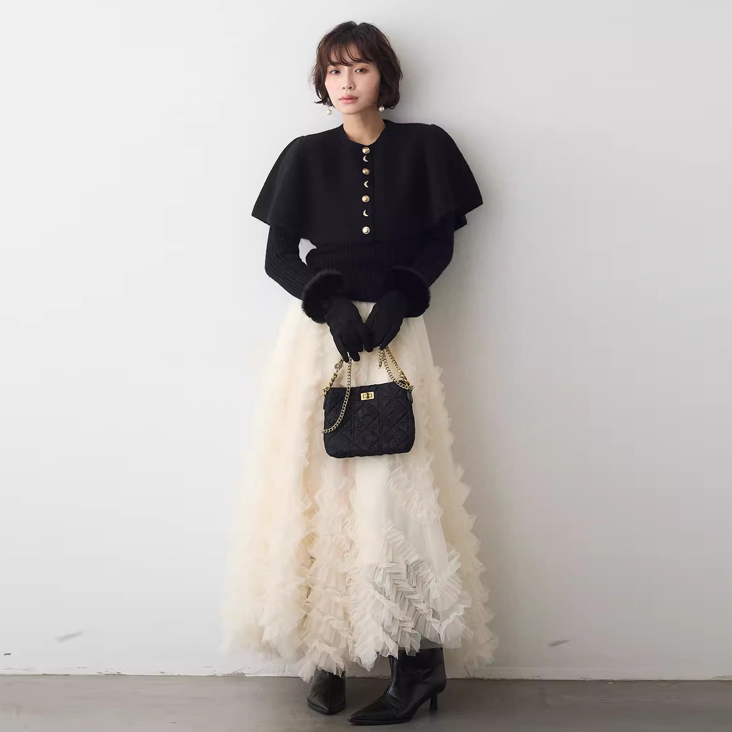 时尚套装高级感斗篷型针织衫毛衣女早春高腰褶皱木耳边拼接半身裙,淘宝优惠券,粉丝福利购,淘宝优惠卷