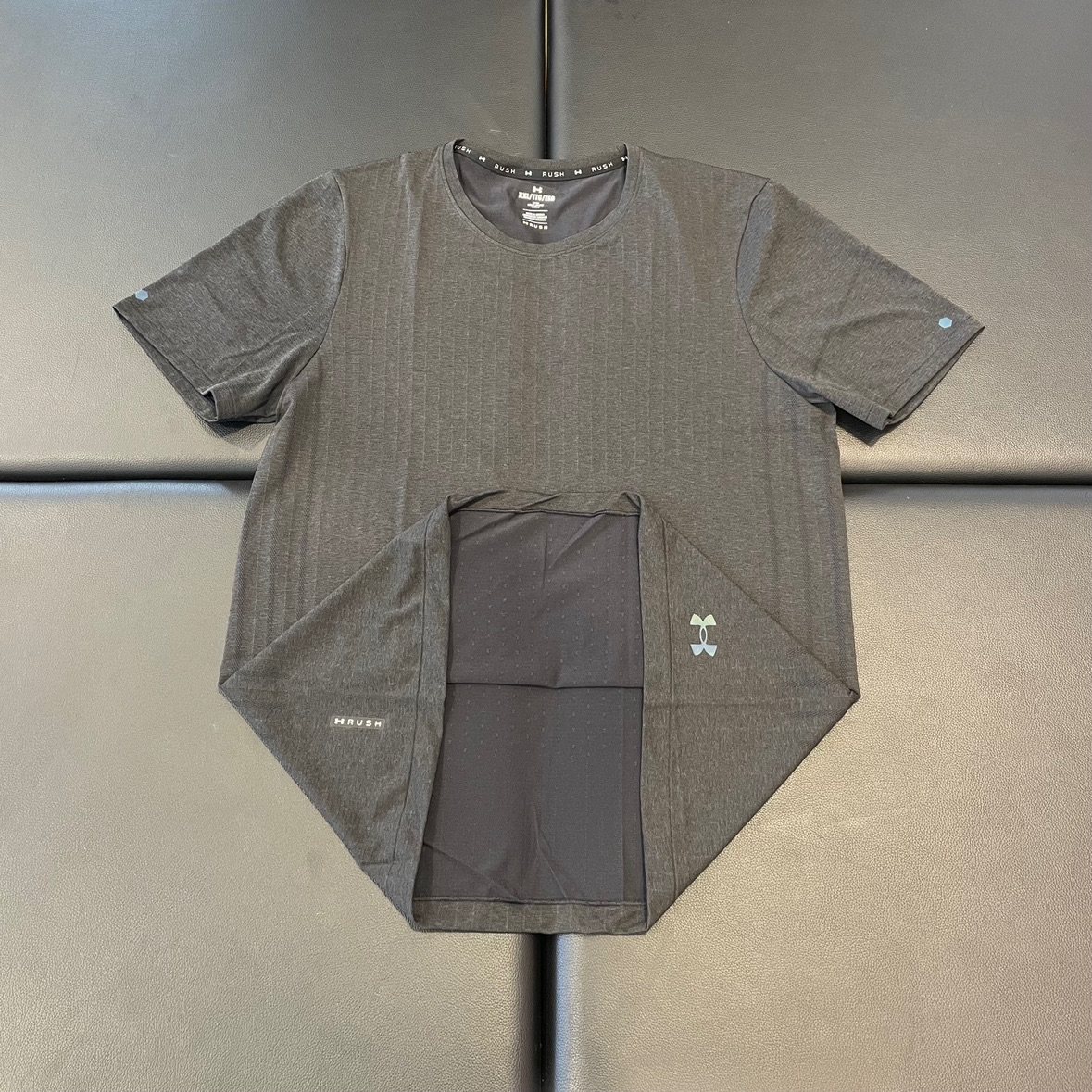 反季特价安德玛UA短袖RUSH Seamless男子吸湿透气健身训练运动T恤,淘宝优惠券,粉丝福利购,淘宝优惠卷