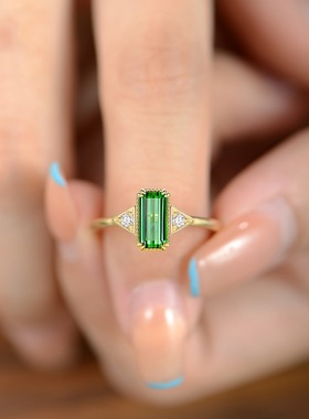 轻奢镶嵌绿碧玺戒指女镶钻简约长方形绿锆石个性女戒ins风