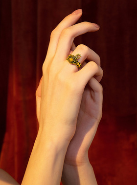 复古黑金龙年生肖古金琥珀龙戒指男女潮牌百搭个性可调节指环