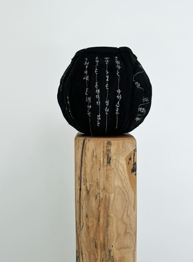 jaeyoononaka侘寂风布艺摆件两面可调整纯手工绘制韩国小众设计师