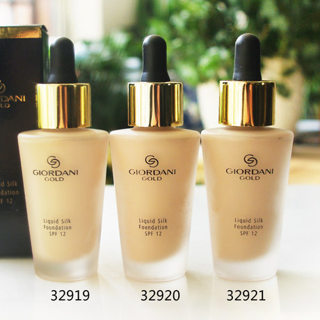 oriflame liquid silk foundation