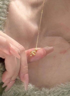 圣诞限定小巧精致圣诞树吊坠项链