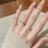 Vertical pattern simple and clean ring women niche design advanced