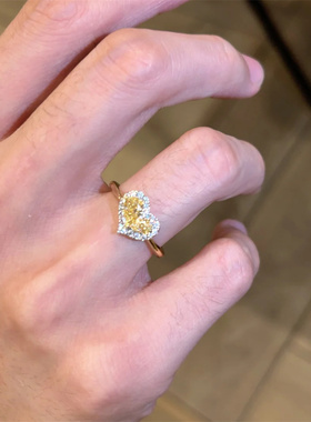 黄钻水滴钻心形戒指轻奢气质百搭