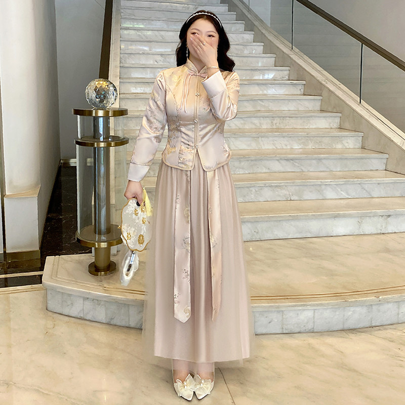 中式大码伴娘服2024新款复古中国风长袖秀禾显瘦姐妹服伴娘团礼服