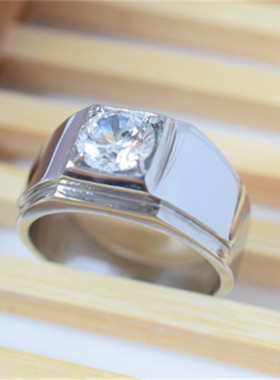 霸气风男士求婚金色刻字钻石戒指