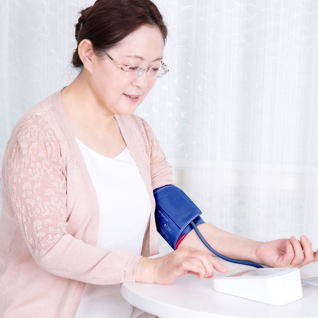 九安ihealth家用臂式电子血压计 九安医疗器械血压计（电子血压计）