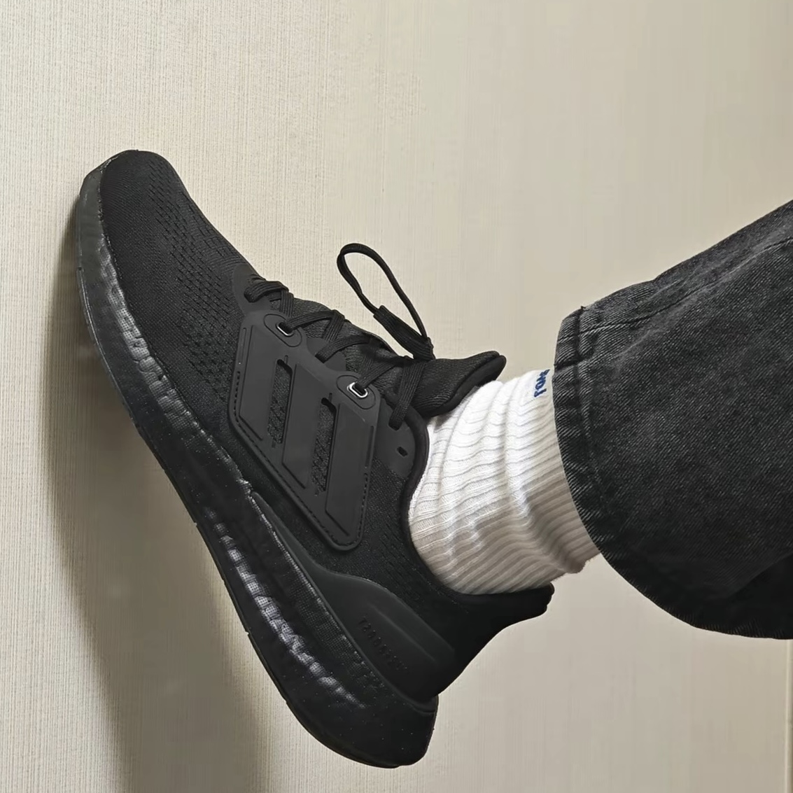 Adidas/阿迪达斯PUREBOOST 低帮黑武士运动跑步鞋男款防滑 IF4840