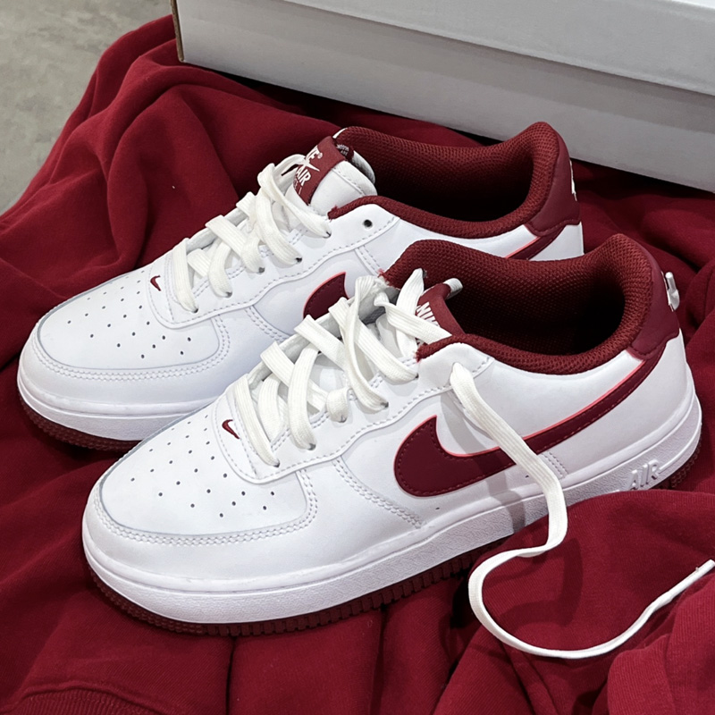 Nike/耐克 AIR FORCE 1 Low GS 女款空军低帮休闲板鞋FB1844-111 - 图2