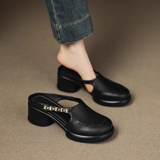 Hugely easy-to-wear leather thick-soled bun and half drag for women