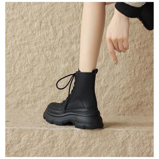 Lace-up versatile retro 2024 autumn and winter new style short boots