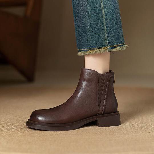 Suede cowhide brown short boots British style