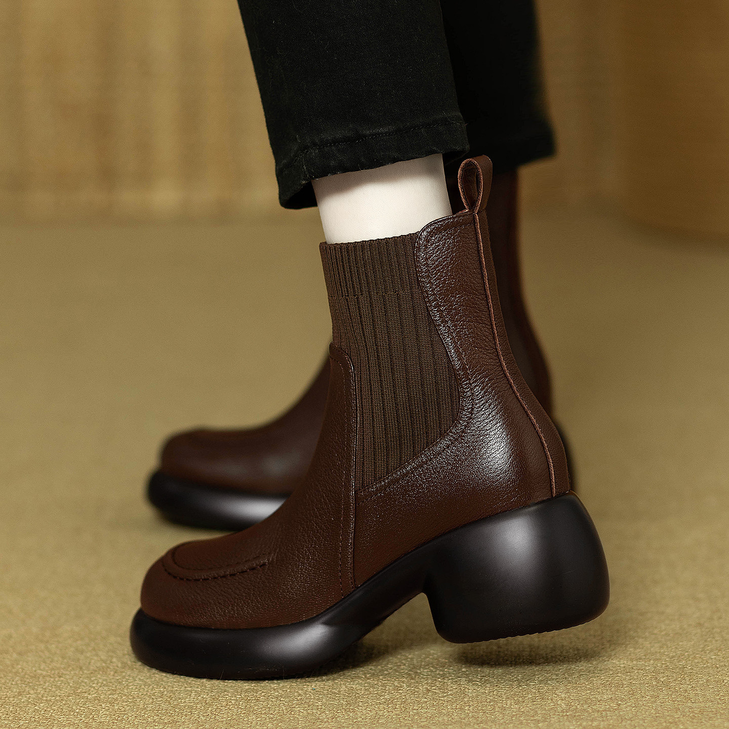 美拉德风真皮粗跟短靴女小个子厚底增高瘦瘦靴棕色法式复古马丁靴,淘宝优惠券,粉丝福利购,淘宝优惠卷