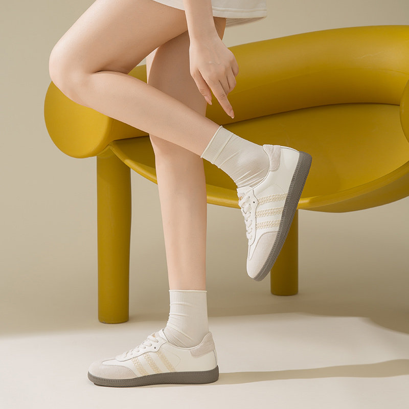 红蜻蜓银色德训鞋女春秋季新款女鞋子蕾丝休闲板鞋复古平底慢跑鞋,淘宝优惠券,粉丝福利购,淘宝优惠卷