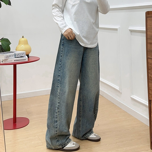 宛宛大码牛仔阔腿弯刀裤女2026新款胖mm梨形身材宽松香蕉裤镰刀裤 - 图1