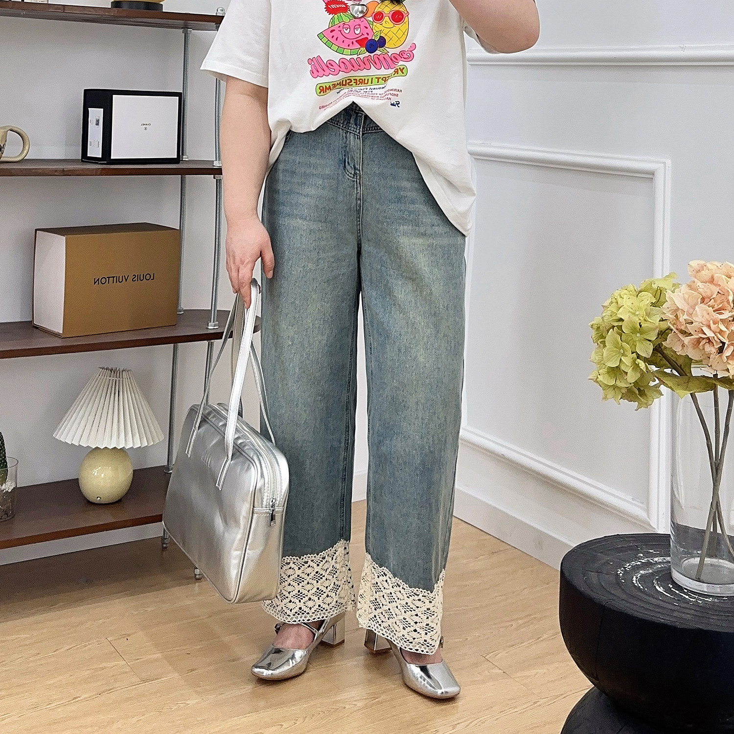 大码女装复古蕾丝拼接直筒牛仔裤春夏设计感高腰宽松阔腿九分裤子,淘宝优惠券,粉丝福利购,淘宝优惠卷