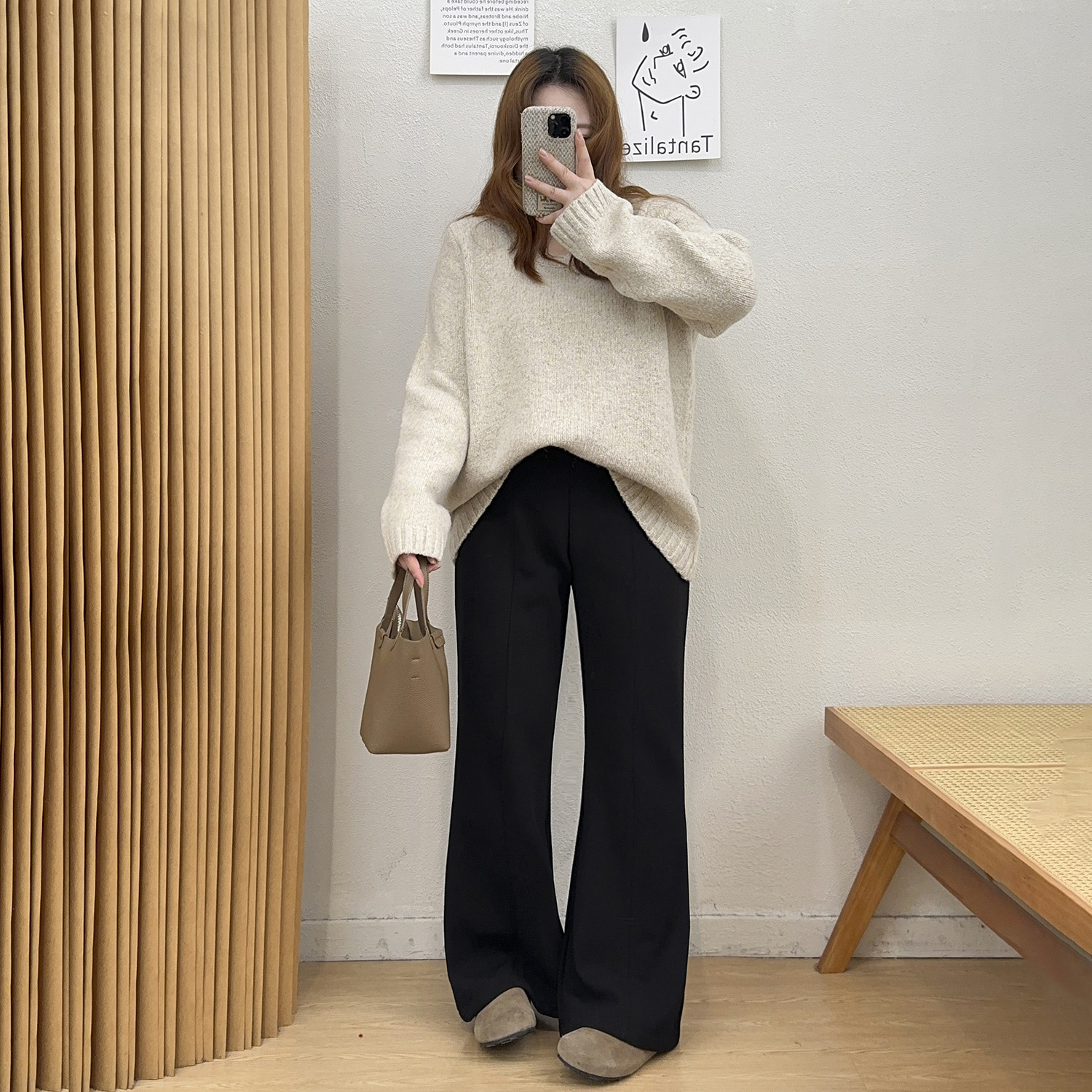 宛宛大码黑色加绒微喇裤女裤子新款秋冬季胖mm高腰显瘦西装喇叭裤,淘宝优惠券,粉丝福利购,淘宝优惠卷