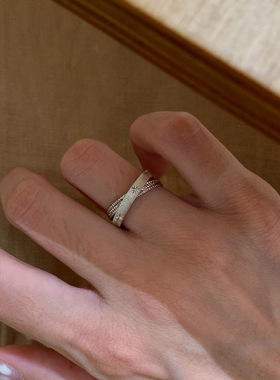 银色爆闪拉丝双环星芒轻奢戒指