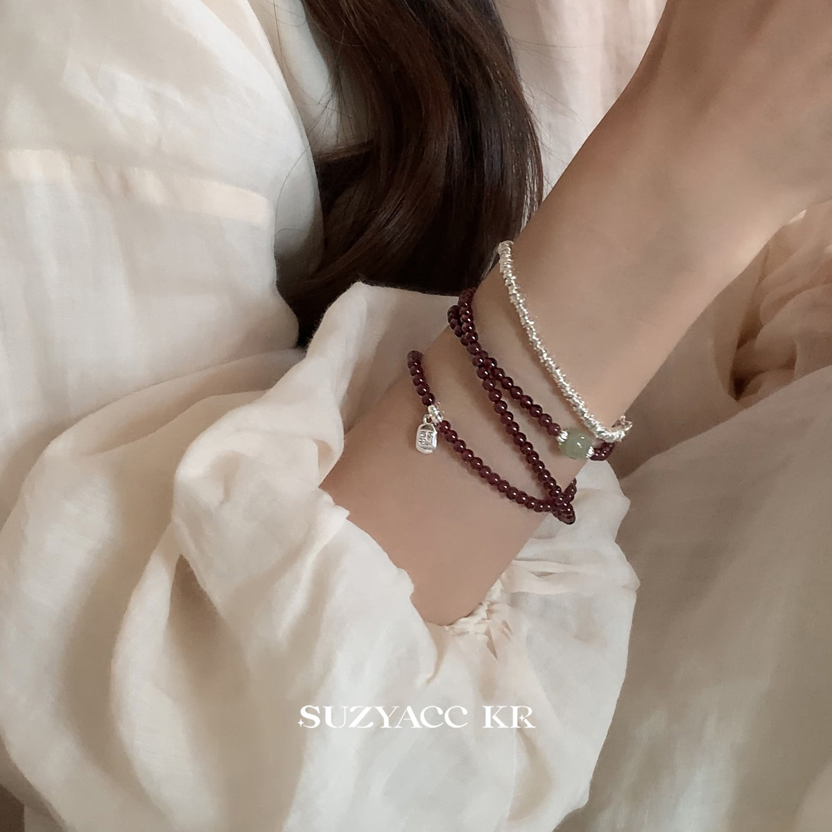 suzyacc kr纯银石榴石多层串珠手链早秋复古百搭高级显白叠戴手串,淘宝优惠券,粉丝福利购,淘宝优惠卷