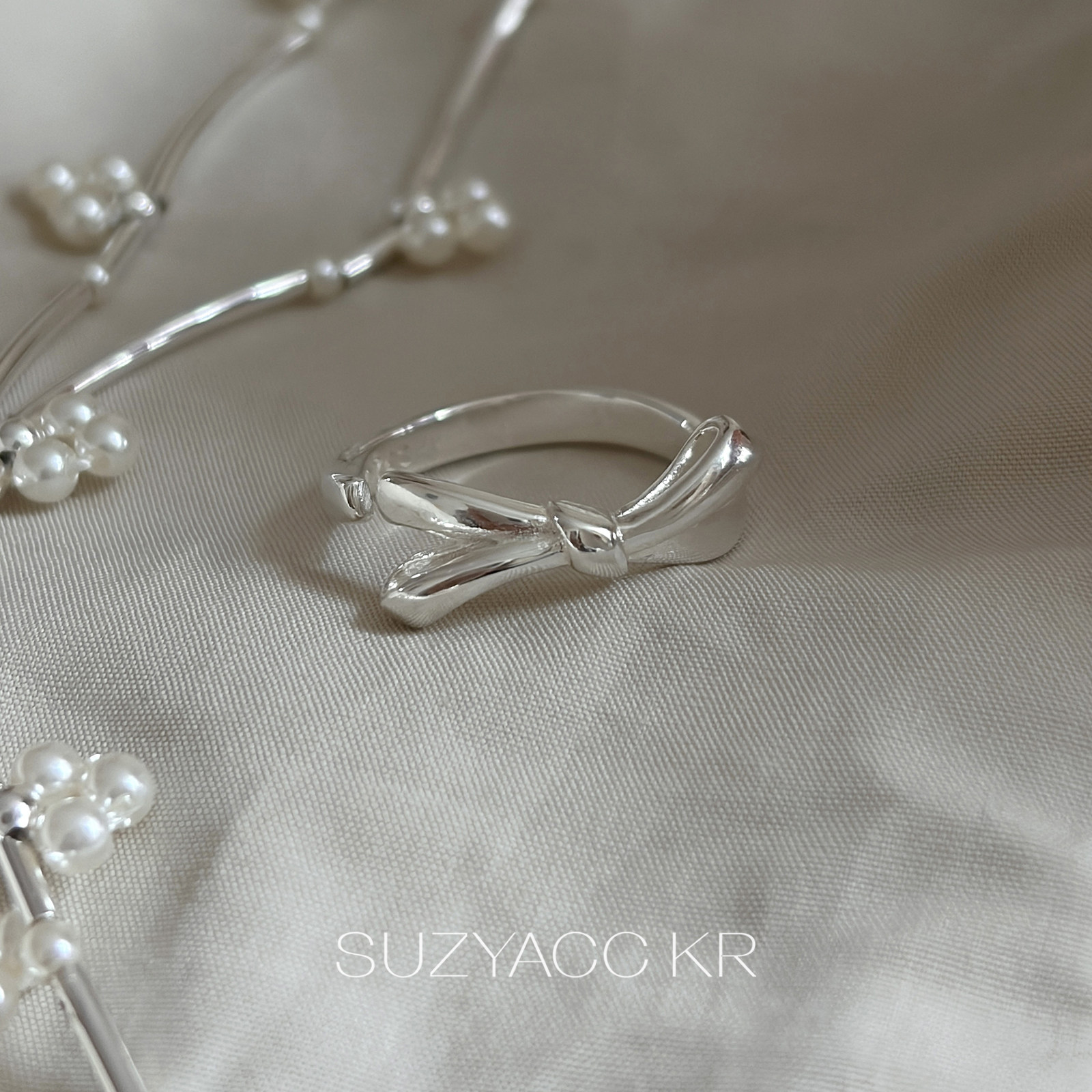 Suzyacc kr minimalist sterling silver bow ring niche design sweet cool versatile high-end index finger ring