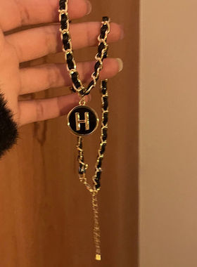 合金PU皮女字母H项链卫衣链