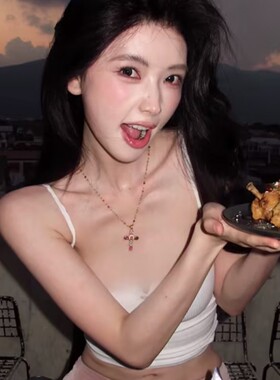 方圆同款！多巴胺彩色十字架项链