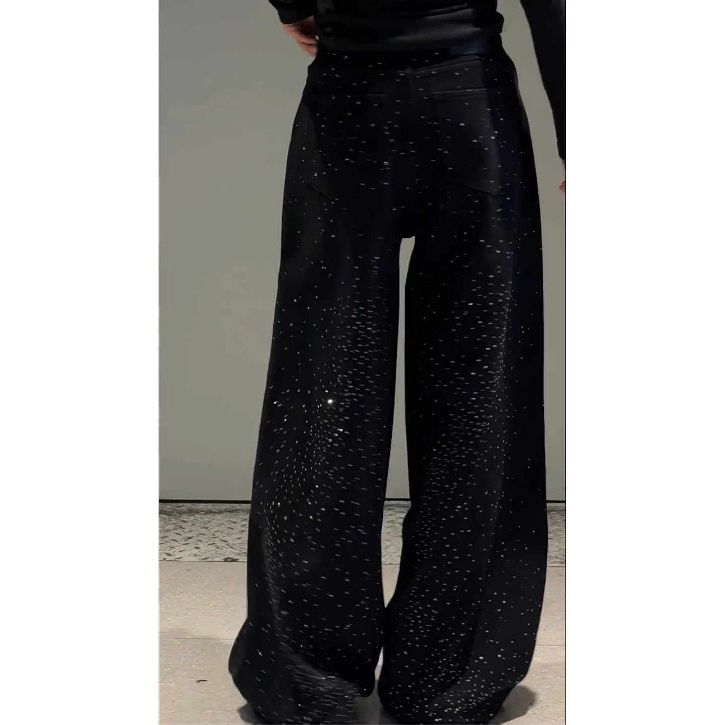 美式复古满天星烫钻黑色阔腿裤女大码宽松显瘦炸街时髦休闲牛仔裤,淘宝优惠券,粉丝福利购,淘宝优惠卷