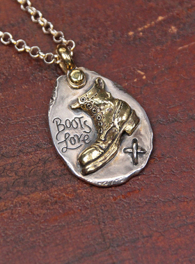 Metalize手工制925银靴子吊坠