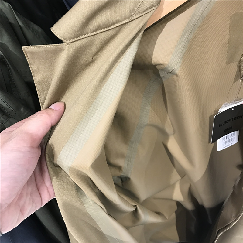 压胶中长款外套 409338 两用领大衣 BLOCKTECH 男装 试衣间出品 压胶中长款外套 409338 两用领大衣 BLOCKTECH 男装 试衣间出品