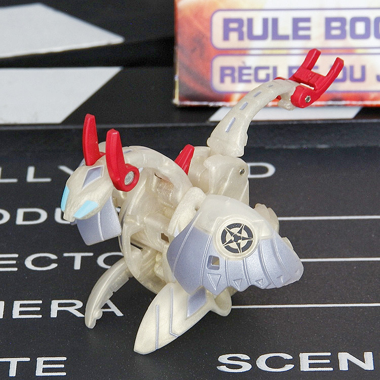 Подлинная оригинальная механика Condor в стиле Sega Bakugan 3.5, выпущенная во втором сезоне прозрачной редкой эксклюзивной коллекции Изображение 1