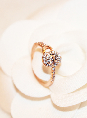 满钻韩版时尚女人网红小众戒指