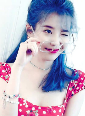 手链IU李知恩自拍彩色菊花套装