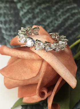 直播莫桑钻小爱心超闪手环