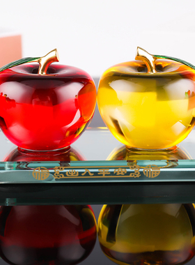 创意车载苹果小红旗国旗香水座中控台汽车摆件男士送爸爸装饰用品