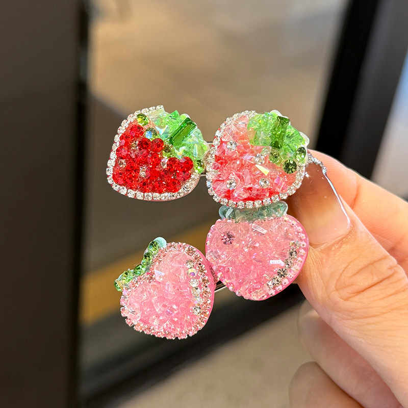 韩国新款可爱儿童水钻草莓水蜜桃发夹卡通鸭嘴夹甜美侧边发卡头饰,淘宝优惠券,粉丝福利购,淘宝优惠卷