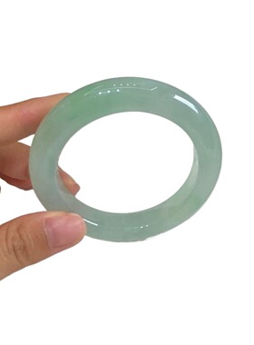 【顺丰包邮】缅甸精品翡翠A货玉手镯女款冰种果绿色浅绿色送女友