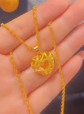 金色镂空雕花爱心项链女