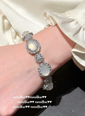 厂家批发925银镶嵌高冰种白玉髓套装玛瑙耳钉手链项链戒指四件套