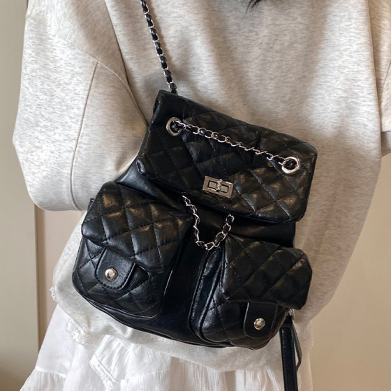 Travel Backpack Women's 2025 New Trendy Fashion High-Quality Texture School Bag College Student Work Commuting Chain Backpack