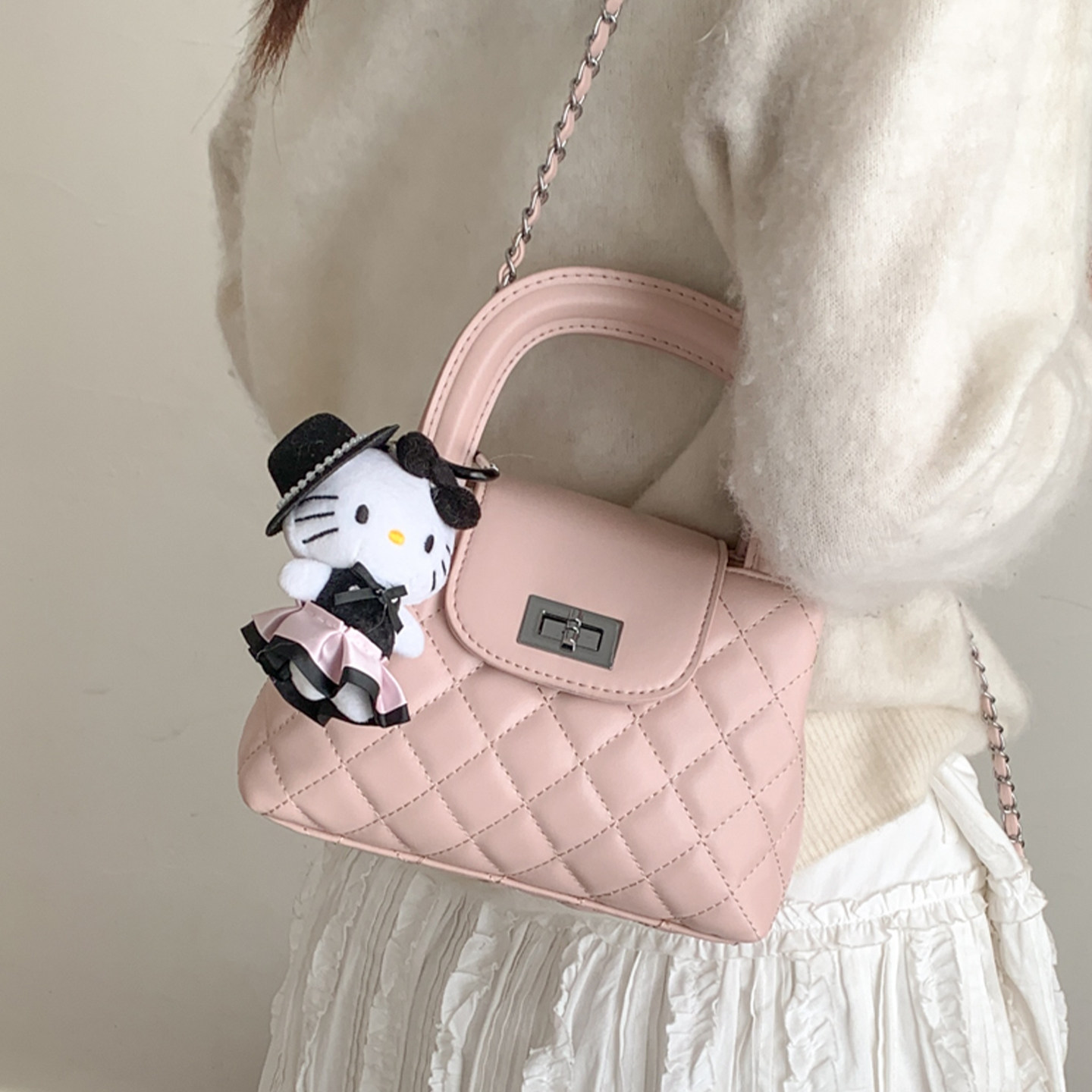 小香风手拎包包女新款2026菱格链条单肩腋下包上班通勤斜挎水桶包,淘宝优惠券,粉丝福利购,淘宝优惠卷