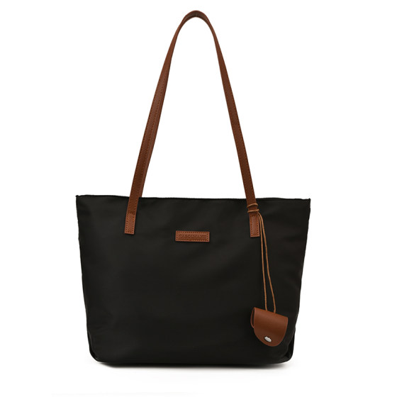 2025 new autumn and winter casual retro shoulder bag