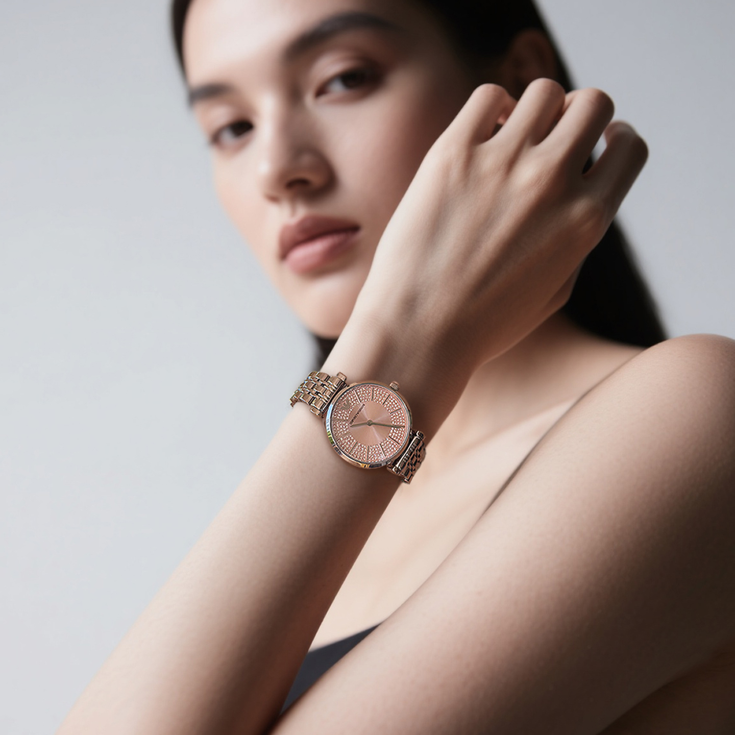 Armani Armani watch women's baby's breath fashion steel band set with diamonds Ying AR11686