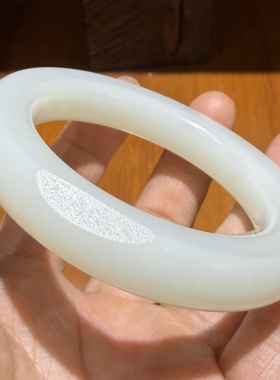 新疆和田白玉籽料手镯带皮 戒指戒面耳坠 玉石雕刻培训学校