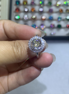 光芒万丈设计款高级感时尚百搭微镶培育人工钻戒指活口指环可调节